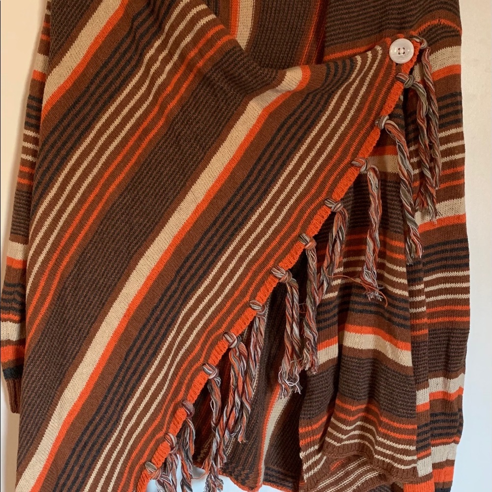Wrap around sweater Shaw
